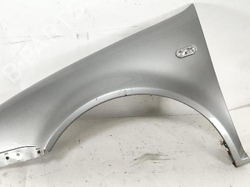 Aile avant gauche VW BORA I (1J2) 1.6 16V (105 hp) 32103269