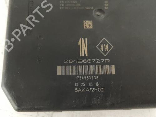 Fuse box RENAULT MEGANE IV Hatchback (B9A/M/N_) 1.5 dCi 110 (B9A3) | BP40039041E1 - Image 3