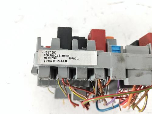 Fuse box ALFA ROMEO GIULIETTA (940_) 1.6 JTDM (940FXD1A) | BP36001380E1 - Image 4