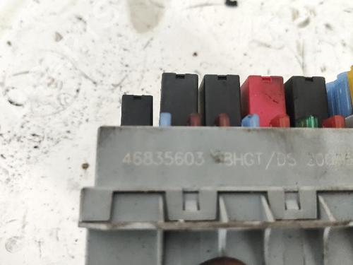Fuse box FIAT PUNTO (188_) 1.3 JTD 16V | BP27429708E1