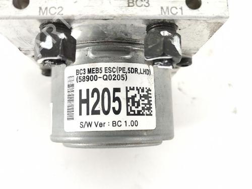 ABS pump HYUNDAI i20 ACTIVE (IB, GB) 1.4 | BP36031443M43 - Image 3
