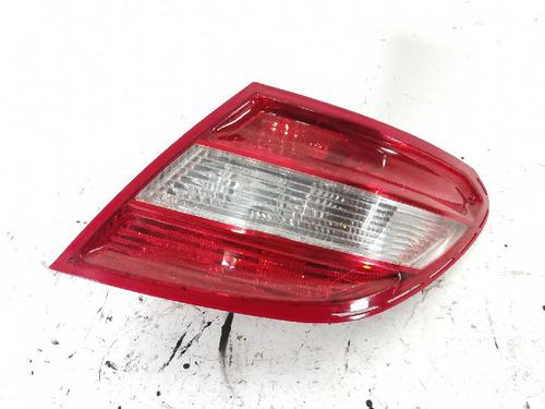Used Right taillight MERCEDES-BENZ C-CLASS (W204) C 220 CDI (204.008) (163 hp) 27428397