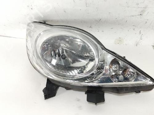 Used Right headlight PEUGEOT 107 (PM_, PN_) 1.0 (68 hp) 29269541
