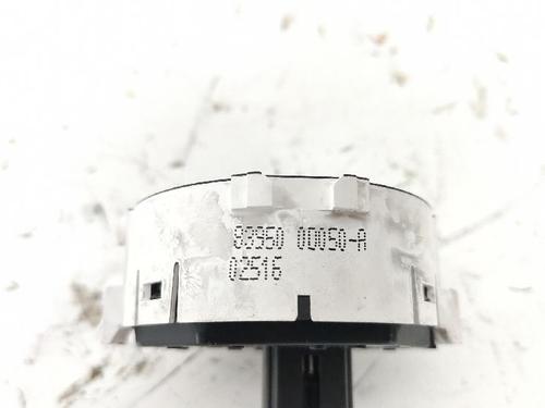 Switch TOYOTA YARIS (_P13_) 1.4 D (NLP130_, NLP130) | BP27425181I30