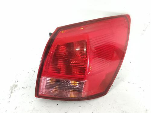 Used Right taillight NISSAN QASHQAI I (J10, NJ10) 2.0 dCi All-wheel Drive (150 hp) 27421330