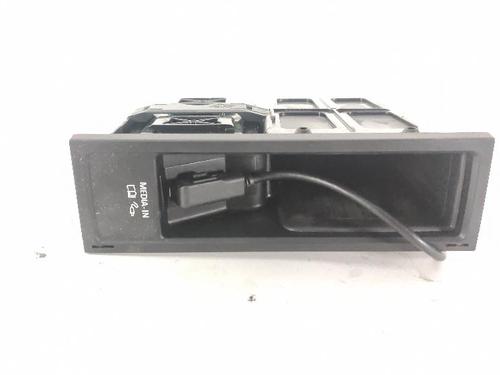 radio-vw-golf-plus-v-5m1-521-2004-2005-2006-2007-2008-2009-2010-2011-2012-2013-27414488 main image