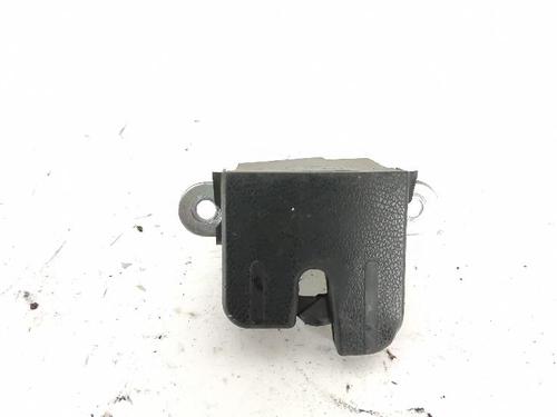 Tailgate lock VW PASSAT B6 (3C2) 2.0 TDI | BP27425584C101 