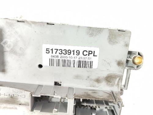 Fuse box LANCIA YPSILON (843_) 1.3 JTD (843.AXD11, 843.AXD1A) | BP27428734E1 - Image 3