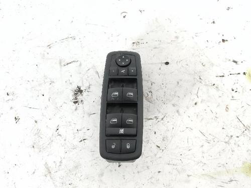 Used Left front window switch Left front window switch FIAT FREEMONT (345_) 2.0 JTD (140 hp) 39900078 39900078
