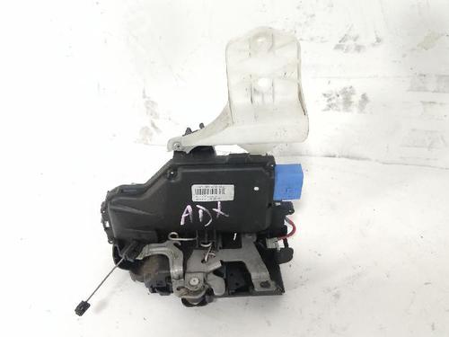 Used Front right lock Front right lock VW CADDY III Box Body/MPV (2KA, 2KH, 2CA, 2CH) 1.6 TDI (75 hp) 33951259 33951259