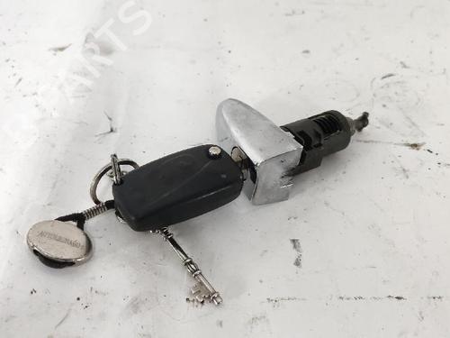 Used Front left exterior door handle LANCIA YPSILON (843_) 1.2 (843.AXA1A) (60 hp) 27426368