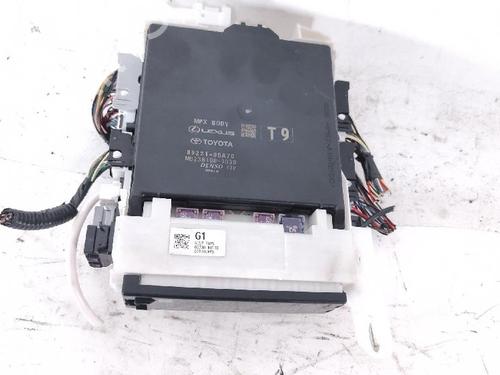 Used Fuse box Fuse box TOYOTA YARIS (_P21_, _PA1_, _PH1_) 1.5 Hybrid (MXPH10, MXPH11) (116 hp) 36430874 36430874
