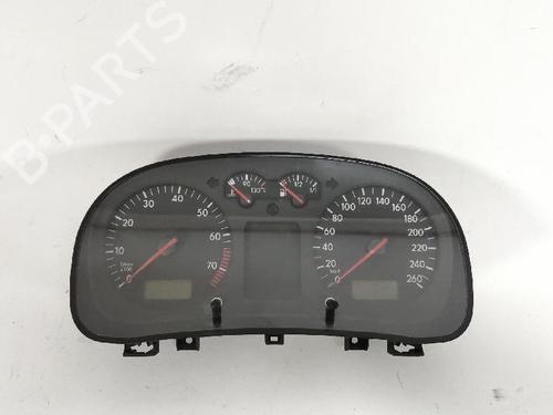 Used Instrument cluster VW BORA I (1J2) 2.3 V5 (150 hp) 27412575