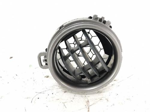Used Air vent TOYOTA YARIS (_P13_) 1.4 D (NLP130_, NLP130) (90 hp) 27425199