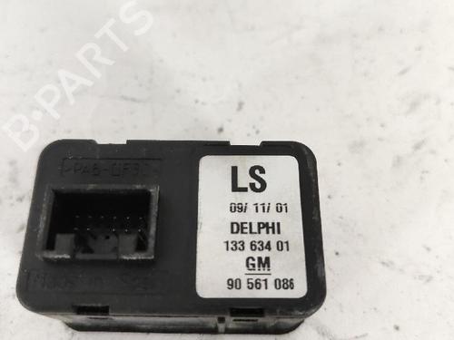 Left front window switch OPEL ZAFIRA A MPV (T98) 2.0 DTI 16V (F75) | BP27412972I27