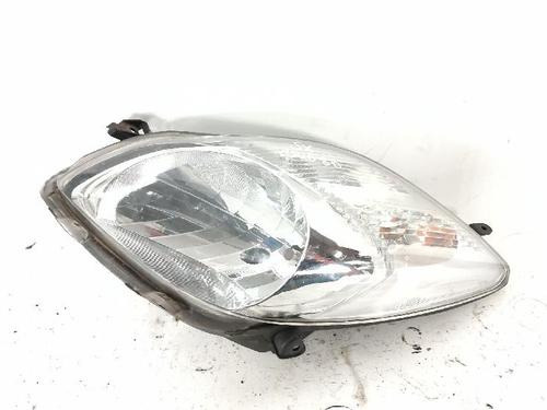 Used Left headlight TOYOTA YARIS (_P9_) 1.0 VVT-i (KSP90_, KSP90R) (69 hp) 27430048
