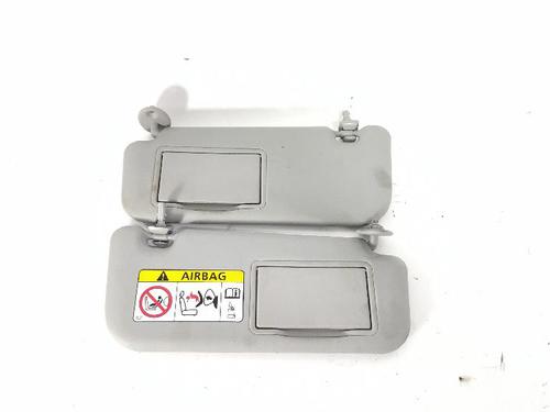 Used Left sun visor TOYOTA YARIS (_P13_) 1.0 (KSP130_, KSP130) (69 hp) 27415488