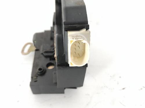 Front right lock LAND ROVER FREELANDER I (L314) 2.0 Td4 4x4 | BP27422194C97 