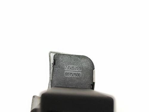 Left front window switch ALFA ROMEO 147 (937_) 1.6 16V T.SPARK (937.AXA1A, 937.AXB1A, 937.BXB1A) | BP38683798I27 - Image 4