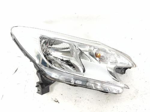 Used Right headlight Right headlight NISSAN NOTE (E12) 1.2 (80 hp) 27418773 27418773