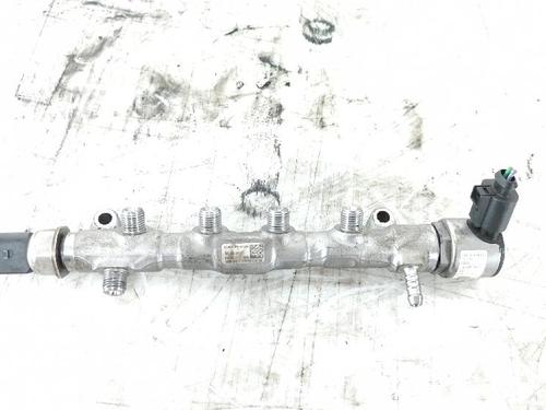 Rail D'Injecteurs Rail D'Injecteurs VW POLO VI (AW1, BZ1, AE1) 1.6 TDI (80 hp) 36375774 36375774