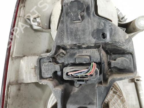 Right taillight VW TOURAN (1T1, 1T2) 2.0 TDI | BP28578558C35