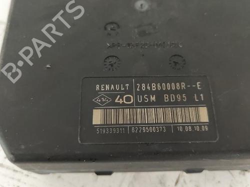 Fuse box RENAULT MEGANE III Hatchback (BZ0/1_, B3_) 1.5 dCi (BZ09, BZ0D, BZ1W, BZ29, BZ14) | BP27415566E1 