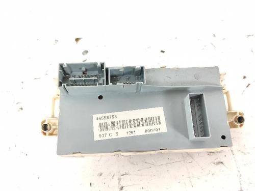 Fuse box ALFA ROMEO 147 (937_) 1.6 16V T.SPARK (937.AXA1A, 937.AXB1A, 937.BXB1A) | BP27432942E1
