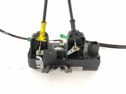 Rear right lock OPEL VIVARO A Van (X83) 1.9 DTI (F7) | BP29151956C99 