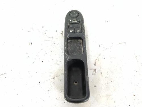 left-front-window-switch-peugeot-307-break-3e-2002-2003-2004-2005-2006-2007-2008-2009-27426086 main image