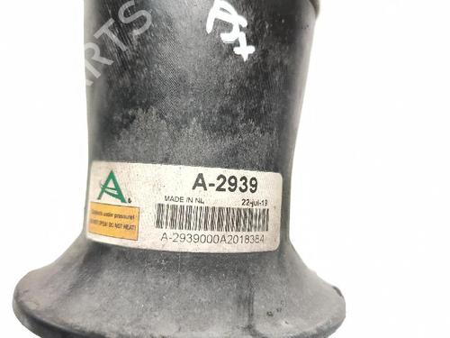 Left rear shock absorber CITROËN C4 Grand Picasso I (UA_) 2.0 HDi 138 | BP30050083M18 