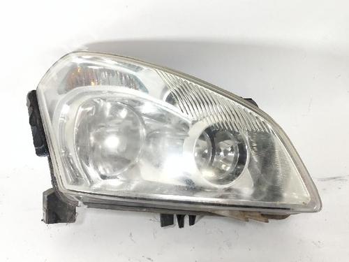 right-headlight-nissan-qashqai-i-j10-nj10-2006-2007-2008-2009-2010-2011-2012-2013-2014-2015-32438278 main image