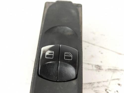 Left front window switch VW CRAFTER 30-35 Bus (2E_) 2.5 TDI | BP39022150I27 - Image 2