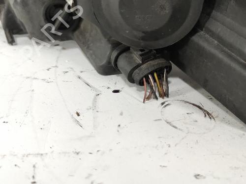 Right headlight VW GOLF PLUS V (5M1, 521) 1.2 TSI | BP30191945C29 