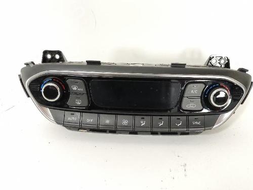 climate-control-hyundai-i30-estate-pde-2017-36693239 main image