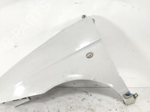 Used Left front fenders Left front fenders 38498580 38498580