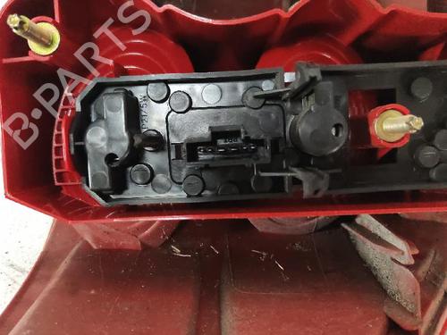 Right taillight PEUGEOT 1007 (KM_) 1.4 HDi | BP38036156C35 - Image 3
