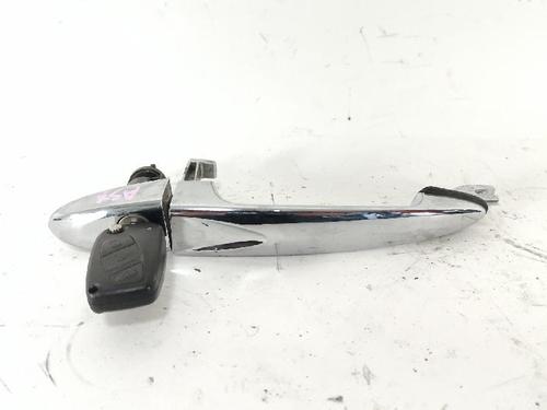 Used Front left exterior door handle Front left exterior door handle LANCIA YPSILON (843_) 1.2 (843.AXA1A) (60 hp) 33192017 33192017