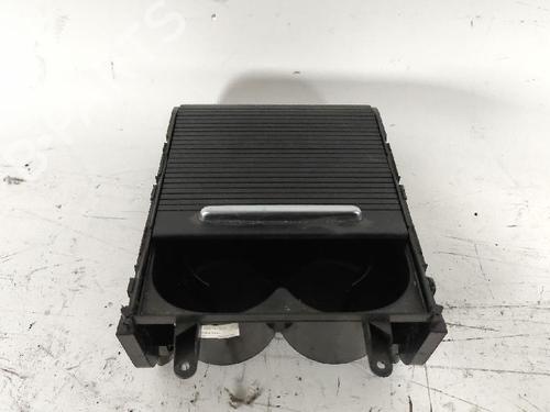 cupobject-holder-vw-cc-b7-358-2011-2012-2013-2014-2015-2016-2017-27427131 main image
