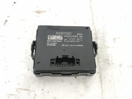 Used Control unit Control unit VW T-ROC (A11, D11) 1.0 TSI (116 hp) 27424996 27424996