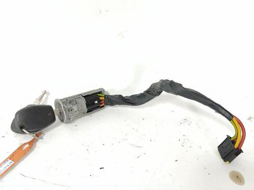Used Ignition barrel DACIA SANDERO 1.2 16V (75 hp) 28578521