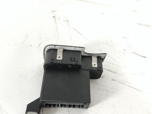 Left front window switch ALFA ROMEO 147 (937_) 1.6 16V T.SPARK (937.AXA1A, 937.AXB1A, 937.BXB1A) | BP38683798I27 - Image 2