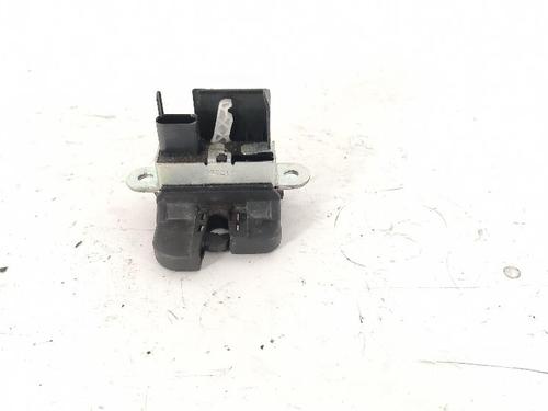 tailgate-lock-vw-touran-1t3-2010-2011-2012-2013-2014-2015-2016-40278988 main image