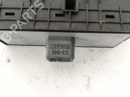 Left front window switch SKODA ROOMSTER (5J7) 1.6 TDI | BP27419934I27 