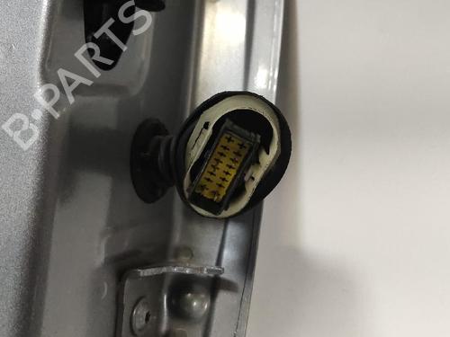 Used Left rear door CITROËN C3 III (SX) 1.2 PureTech 82 (83 hp) 31143424