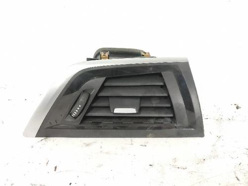 Used Air vent BMW 1 (F20) M 140 i xDrive (340 hp) 31143447