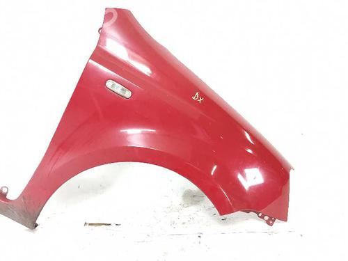Guarda-lamas direito Guarda-lamas direito FIAT PANDA (169_) 1.2 (169AXF2A, 169AXF1A) (69 hp) 36107295 36107295