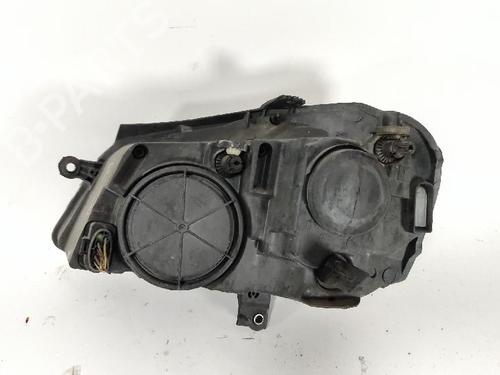 Right headlight VW POLO IV (9N_, 9A_) 1.2 12V | BP27421493C29