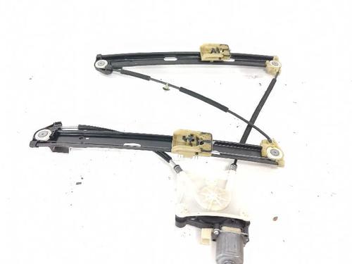 Front right window mechanism VW T-ROC (A11, D11) 1.0 TSI | BP27424982C23 - Image 3