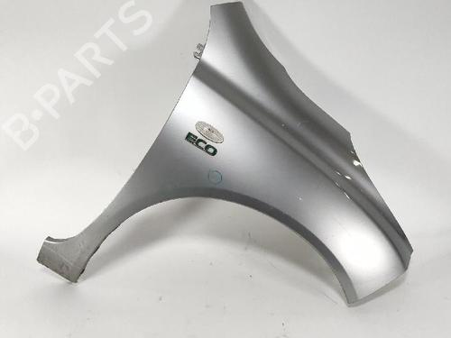 Used Right front fenders NISSAN MICRA III (K12) 1.2 16V (80 hp) 27415872